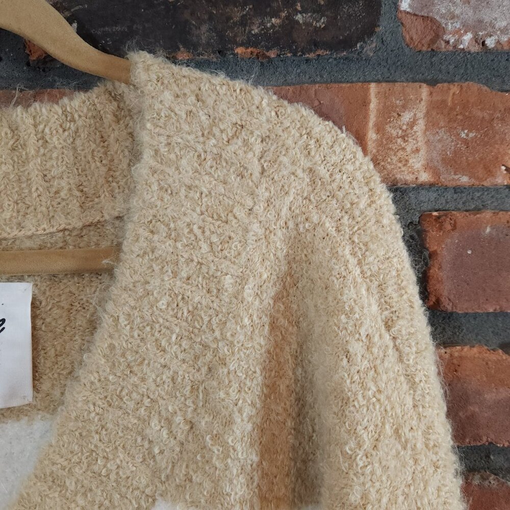 Aerie Oversized Boucle Striped V-neck Sweater Neutral Coastal Women's XL NWT - Picture 6 of 9